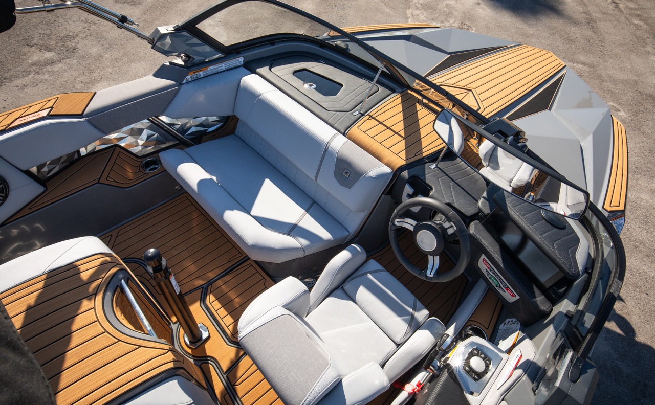 New Inventory Miami Nautique Service Miami, FL (305) 4389464